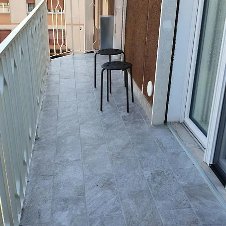 40 Mq A 10 Min Da Centro, Ristrutturato - Choco Апартаменты *
