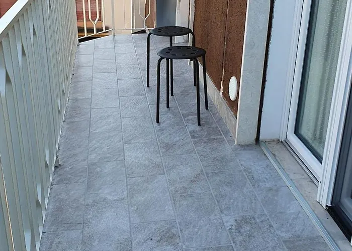 40 Mq A 10 Min Da Centro, Ristrutturato - Choco Appartement *